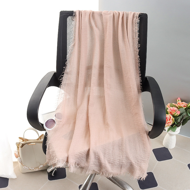 G245 Pehmeä ja hengittävä Voile Hijab