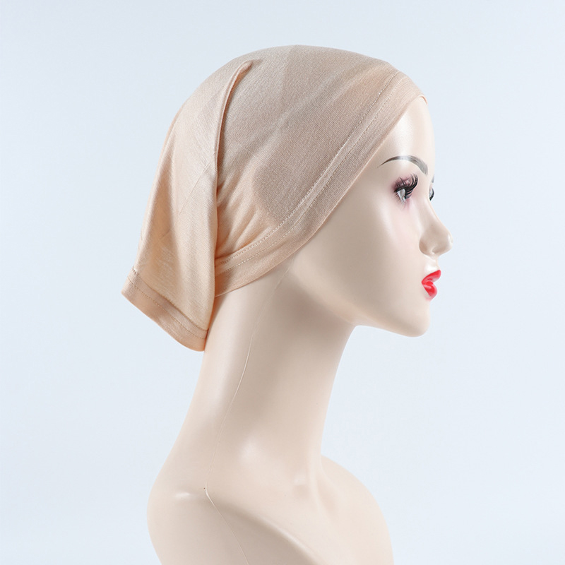 G247 Istuva ja mukava Hijab-alushattu