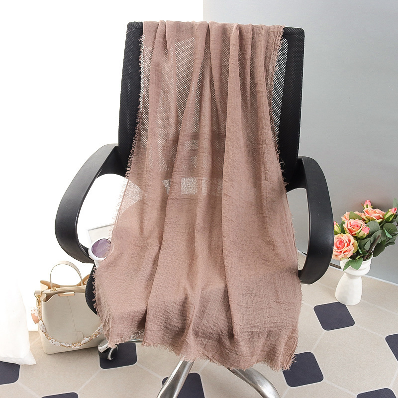 G245 Pehmeä ja hengittävä Voile Hijab