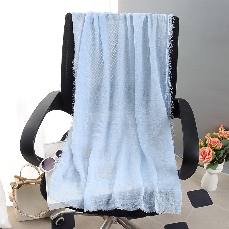 G245 Pehmeä ja hengittävä Voile Hijab