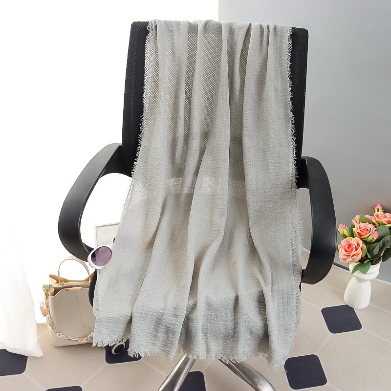 G245 Pehmeä ja hengittävä Voile Hijab