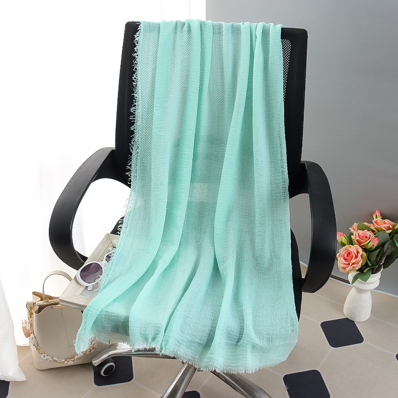 G245 Pehmeä ja hengittävä Voile Hijab