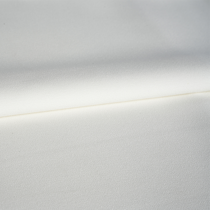 100d sotkuinen pellava, nelipuolinen kuminauha (loimi- ja kudekierretty)