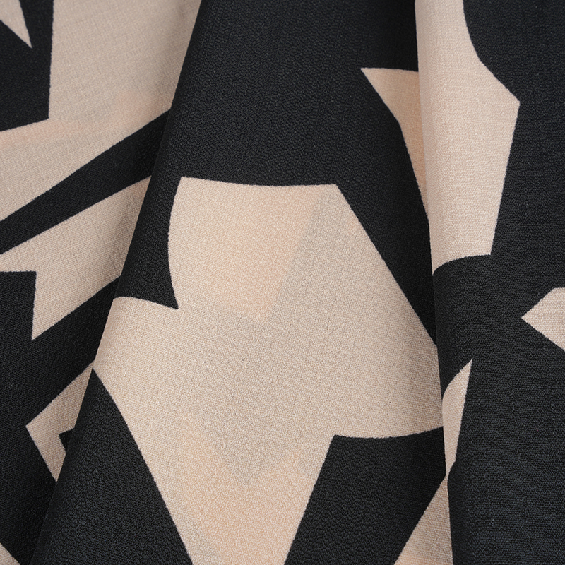 5068 Linglong Hampun vaaleanpunainen ja musta printtikangas