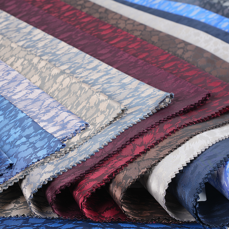 Kationinen leopardikuvioinen Jacquard