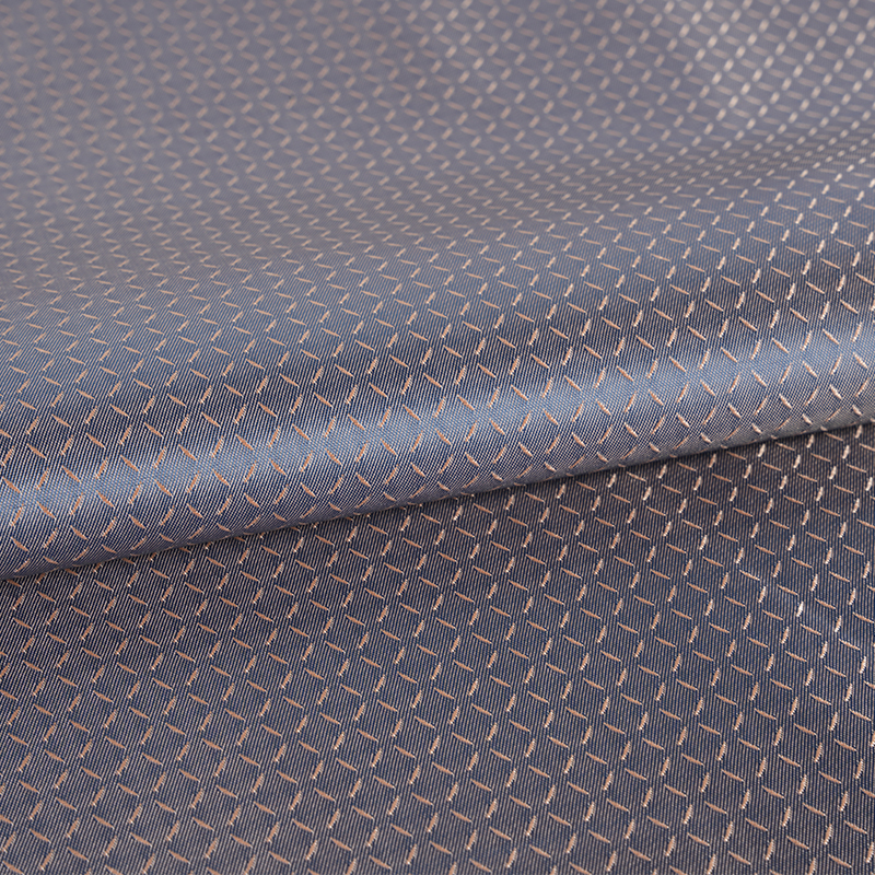 Kationinen nelikulmainen timanttijakardi