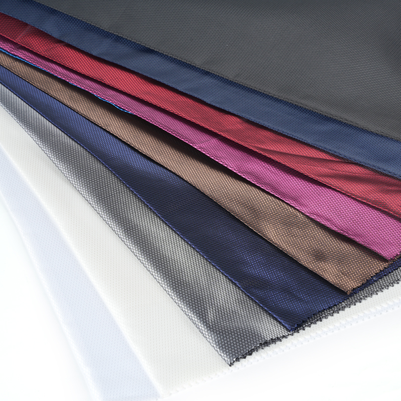 Polyesteri kationinen veden aaltoilu