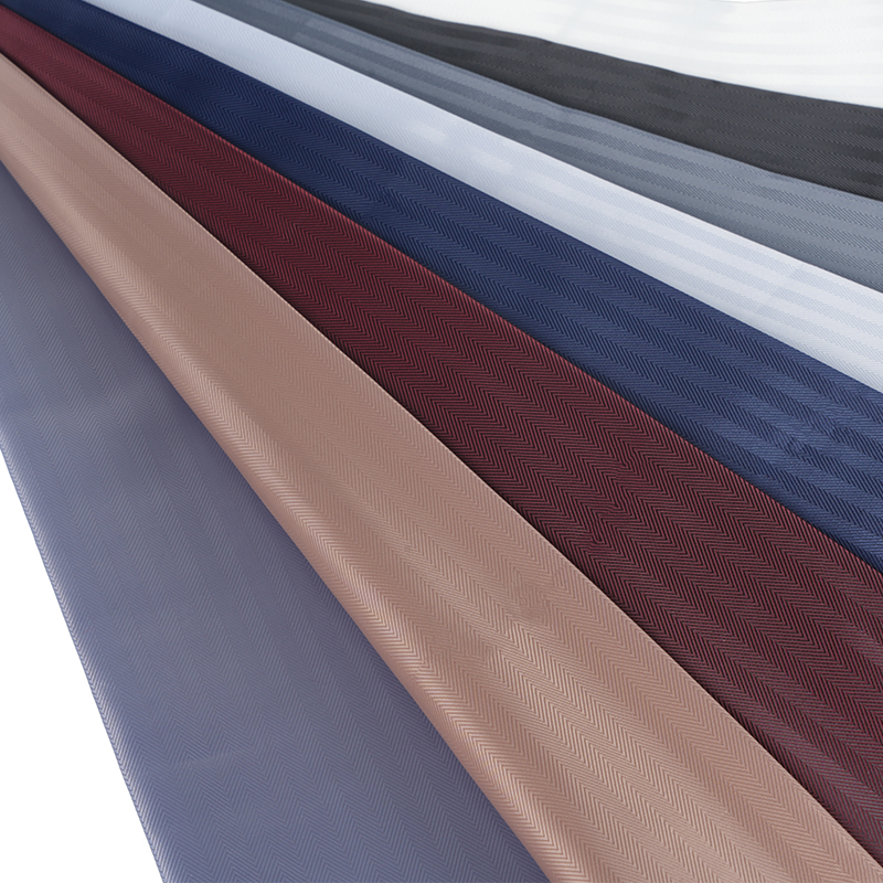 Polyesteri 0,5 sorvatut raidat Pienet Jacquard