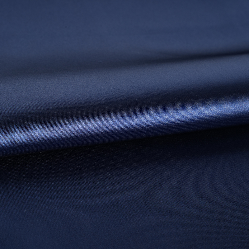 50D*50D värjätty kiiltävä kierretty joustava satiinivärjäyskangas