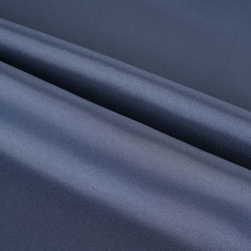 50D*75D korkea elastinen 2/1 diagonaalinen Shumei silkkivärjäyskangas