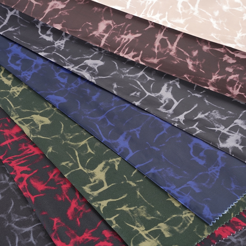 300T polyesteritafti määrittelemätön liukufilamenttikangas